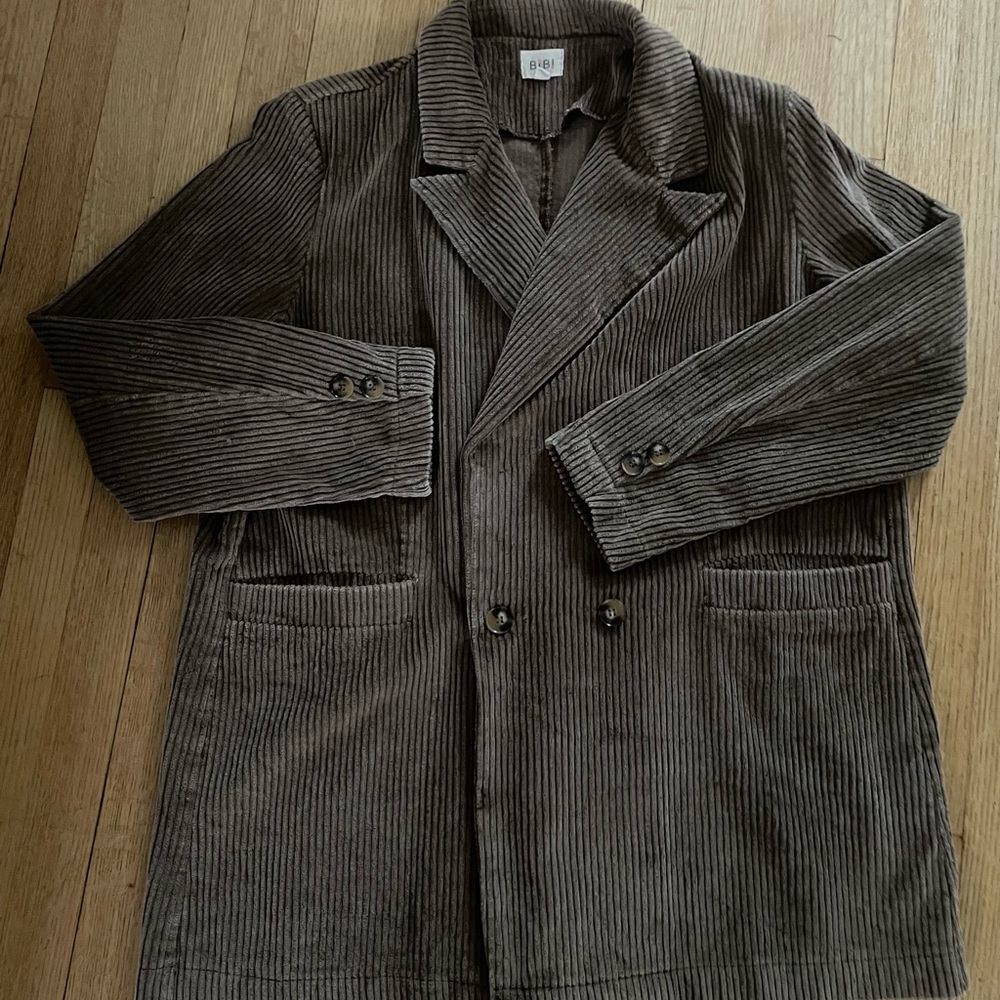 Brown corduroy blazer. Never worn. Size XL.